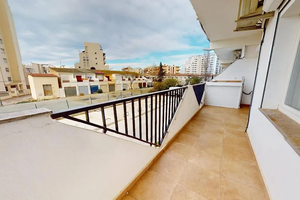 Appartement Premiere Ligne De Mer, 60 M2 Empuriabrava