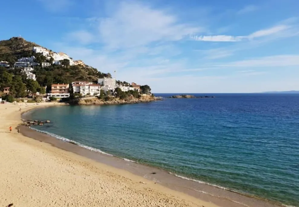 Appartement Premiere Ligne De Mer, 60 M2 Empuriabrava Apartment