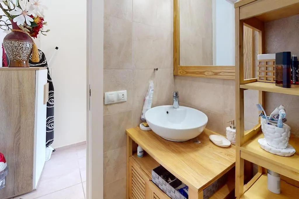 Appartement Premiere Ligne De Mer, 60 M2 Empuriabrava Apartment