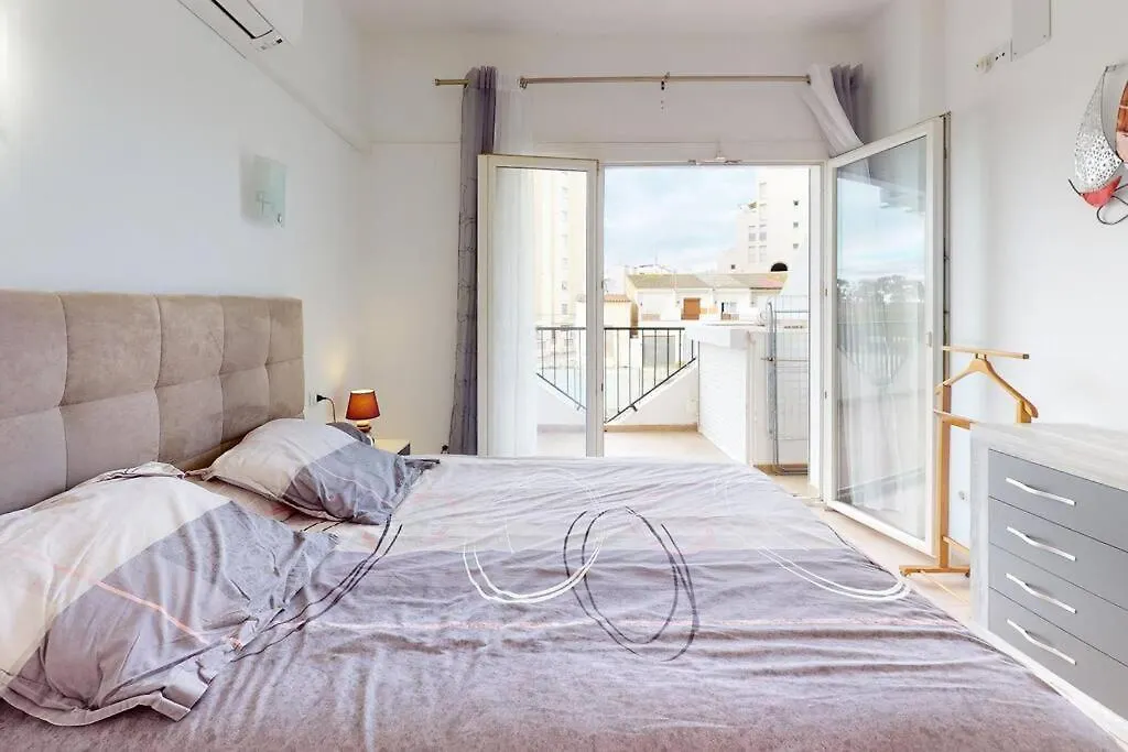 Appartement Premiere Ligne De Mer, 60 M2 Empuriabrava 0*,  Spain
